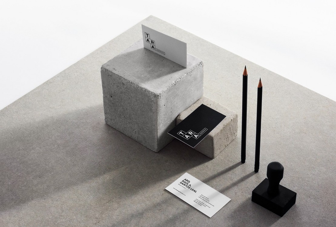 Branding Tara Arquitectura Diseño de Set